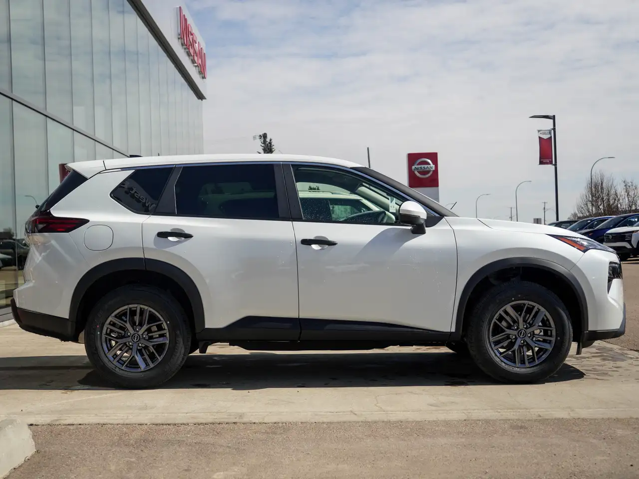 Nissan Rogue fotografie Nissan Rogue