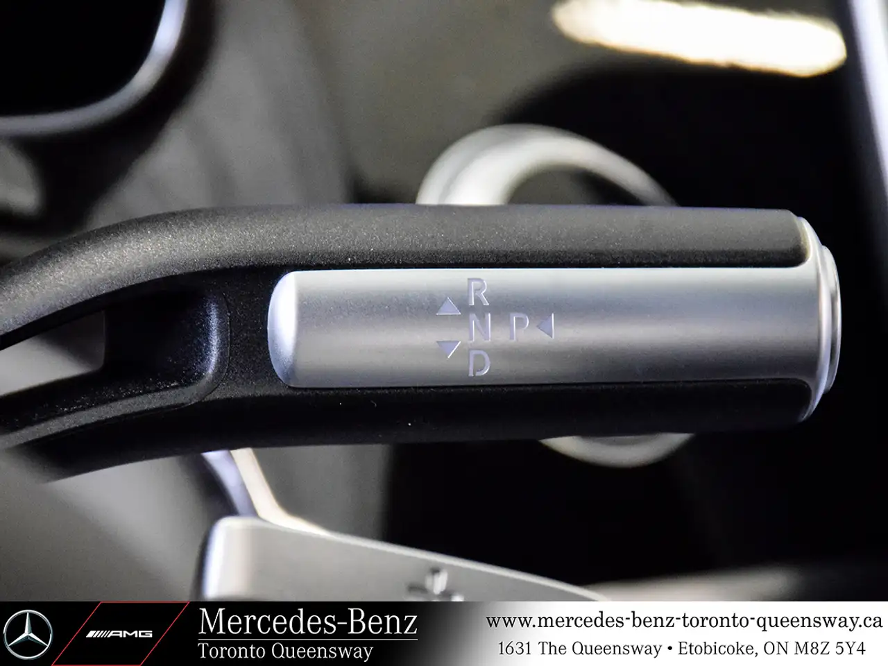 Mercedes-Benz S-Class снимка Mercedes-Benz S-Class