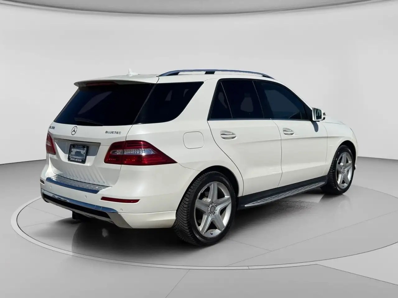 Mercedes-Benz M-Class снимка Mercedes-Benz M-Class