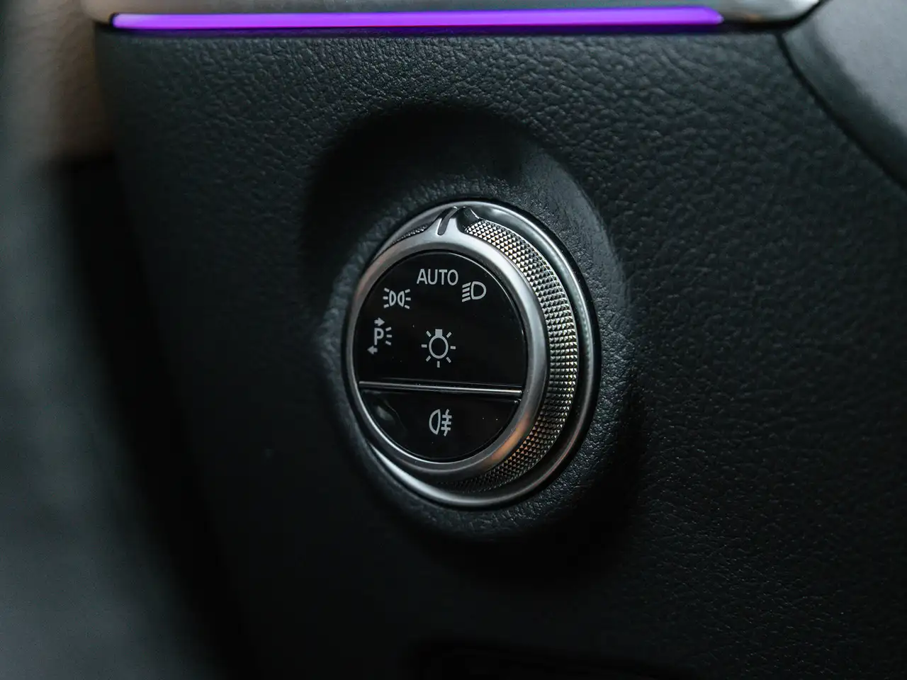 Mercedes-Benz CLE снимка Mercedes-Benz CLE