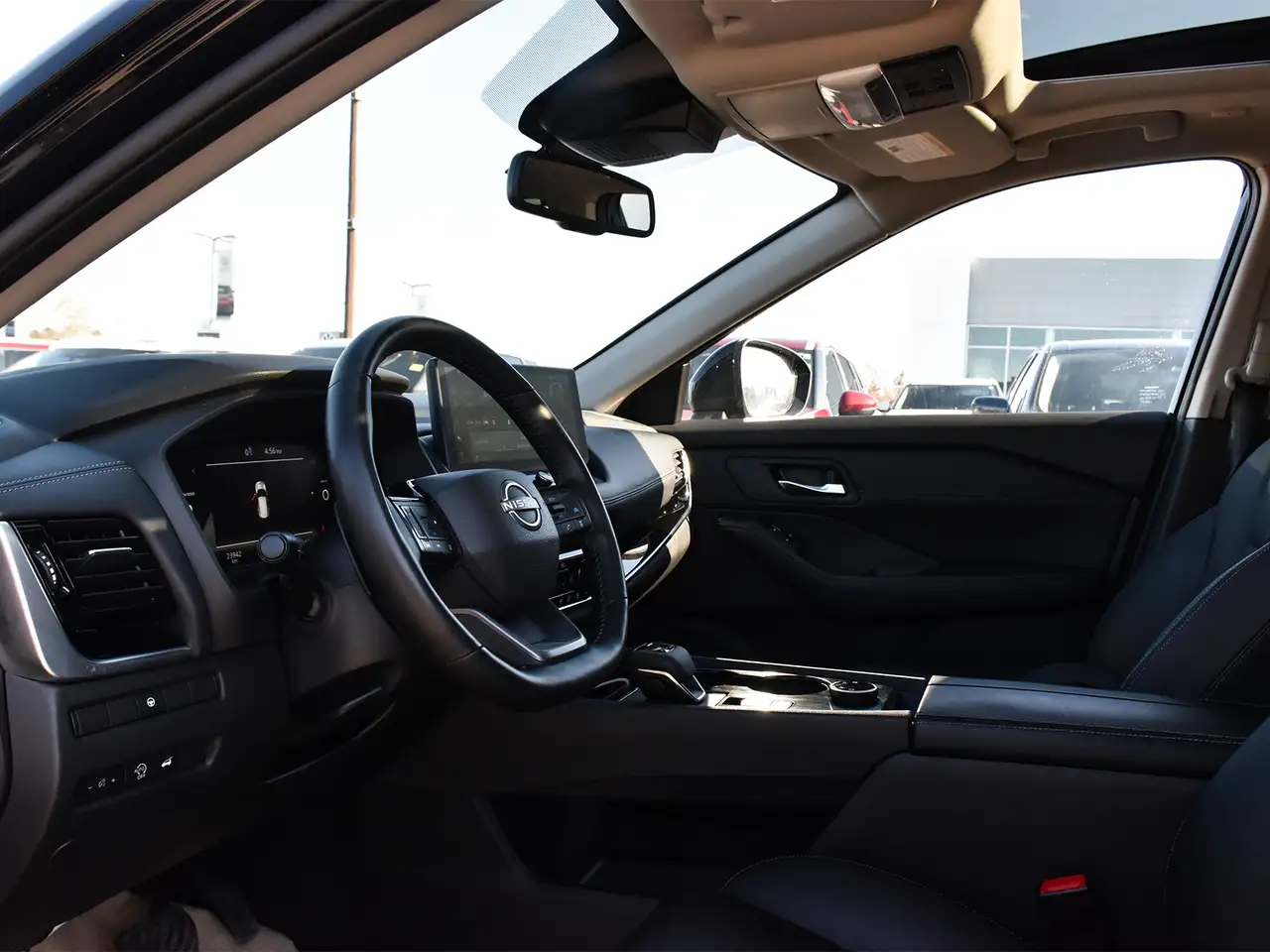 Nissan Rogue photo Nissan Rogue
