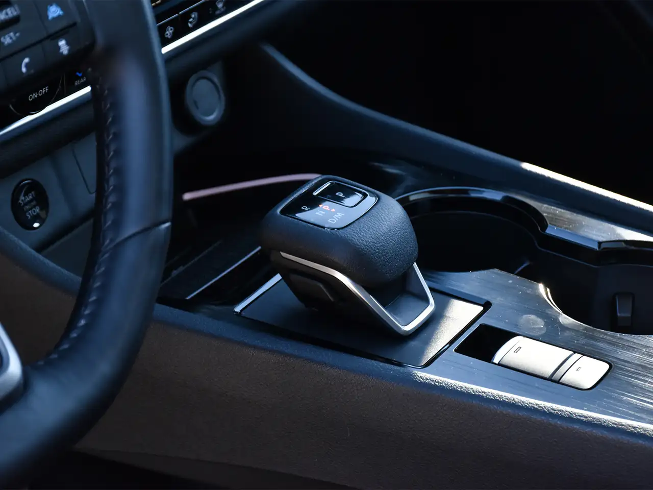 Nissan Rogue photo Nissan Rogue