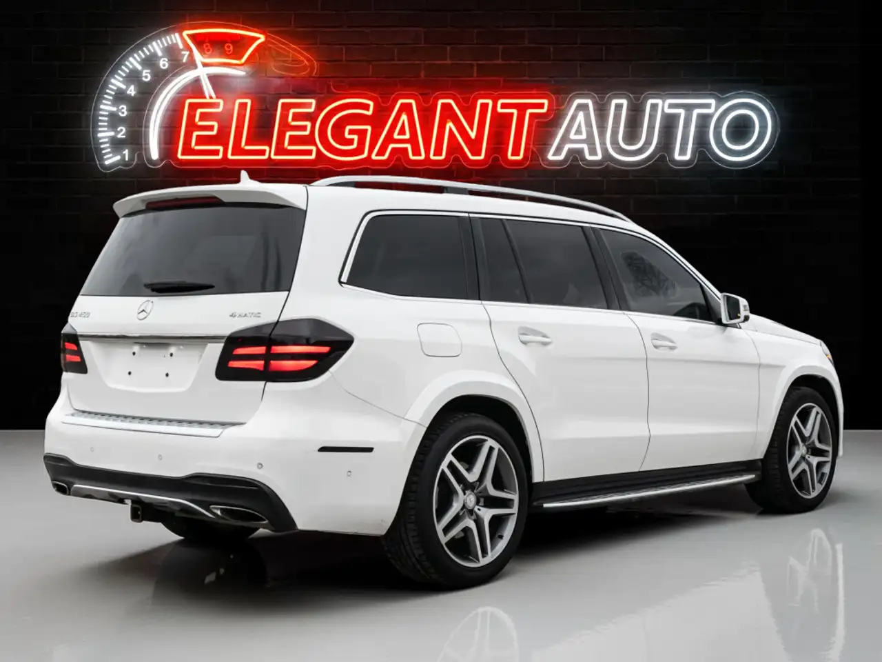 Mercedes-Benz GLS снимка Mercedes-Benz GLS