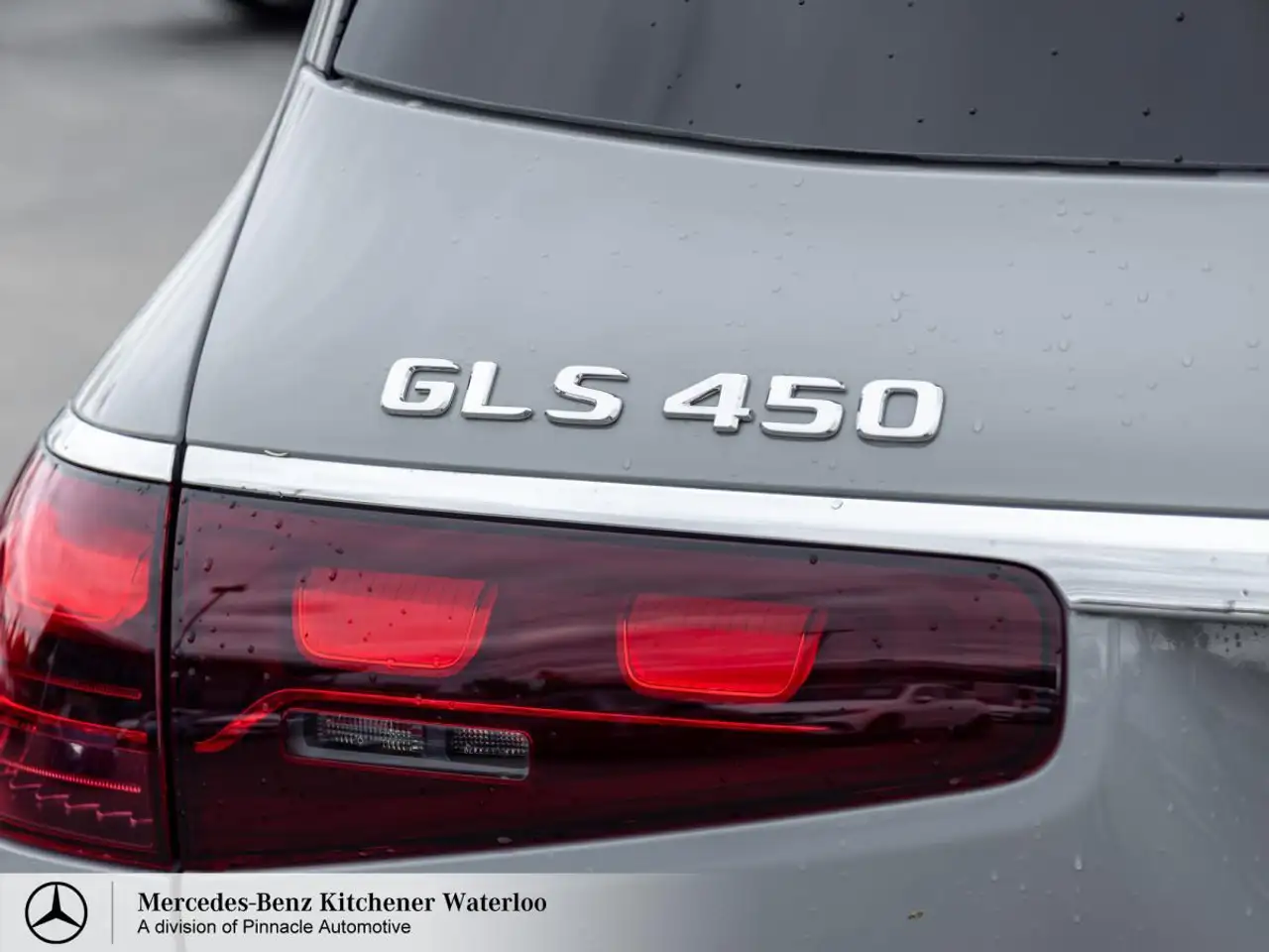 Mercedes-Benz GLS снимка Mercedes-Benz GLS