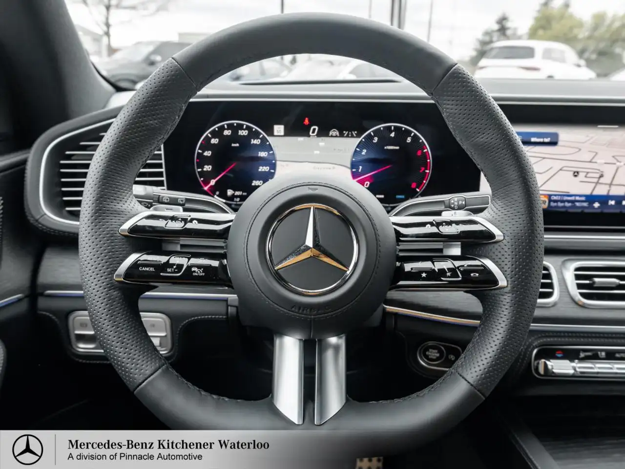 Mercedes-Benz GLS снимка Mercedes-Benz GLS