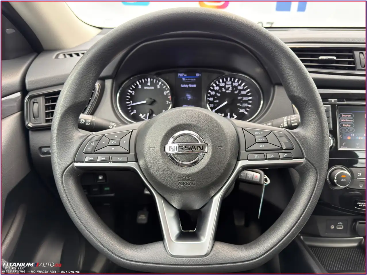 Nissan Rogue fotografie Nissan Rogue