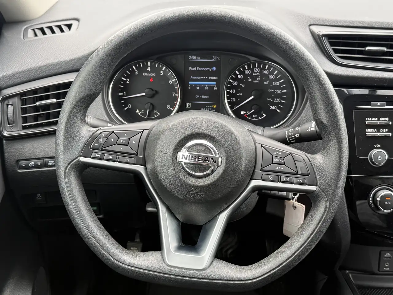 Nissan Rogue fotografie Nissan Rogue