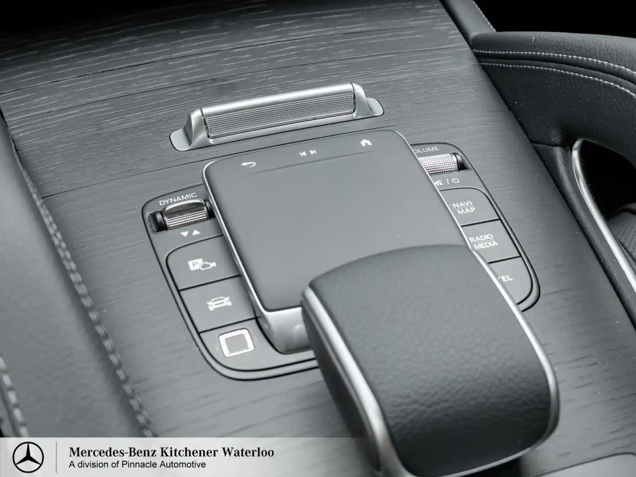 Mercedes-Benz GLS снимка Mercedes-Benz GLS