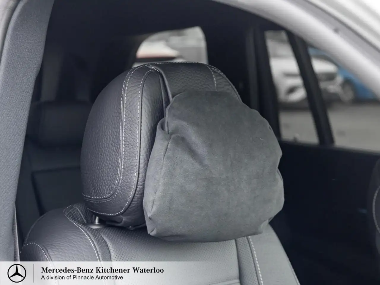 Mercedes-Benz GLS снимка Mercedes-Benz GLS