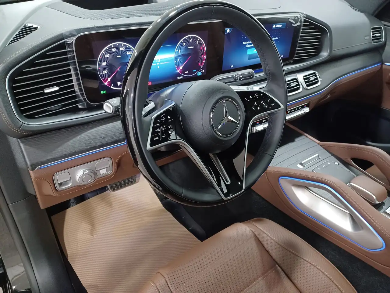 Mercedes-Benz GLS снимка Mercedes-Benz GLS