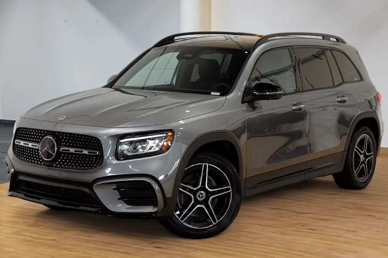 Mercedes-Benz GLB photo Mercedes-Benz GLB