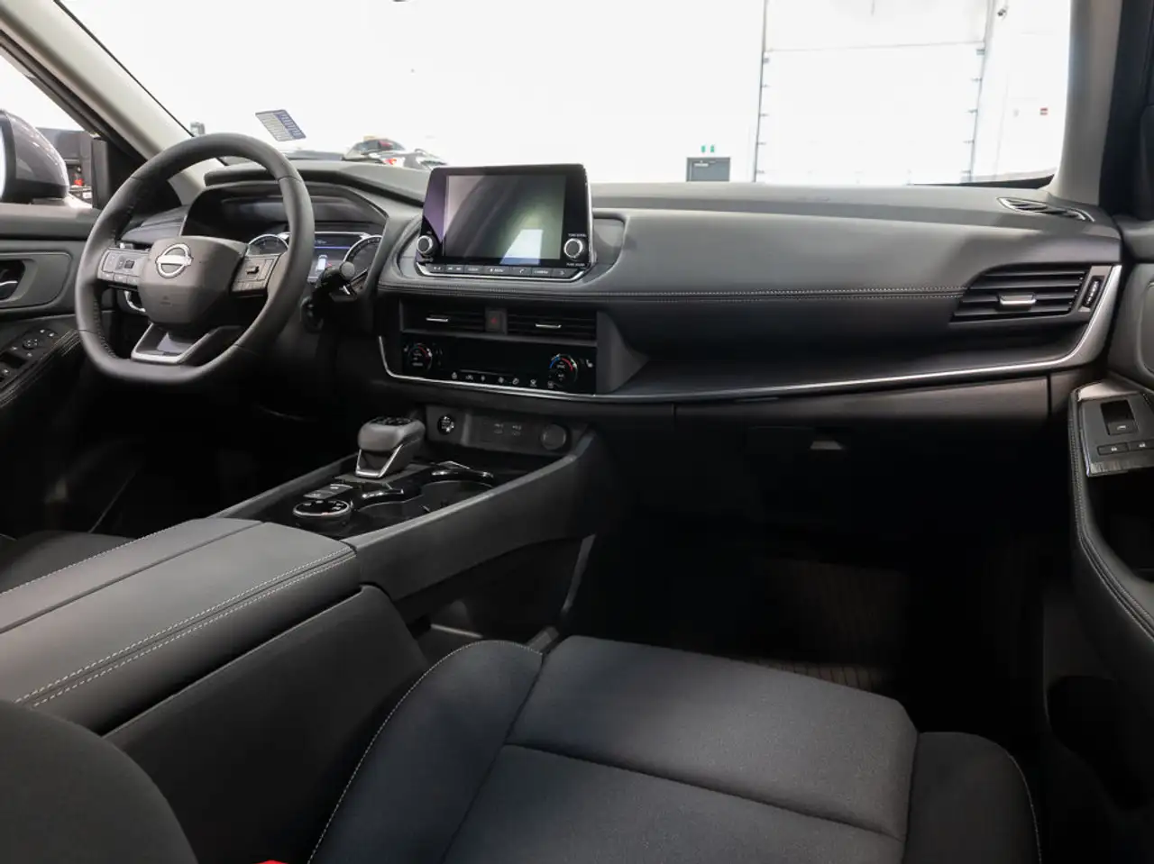 Nissan Rogue photo Nissan Rogue