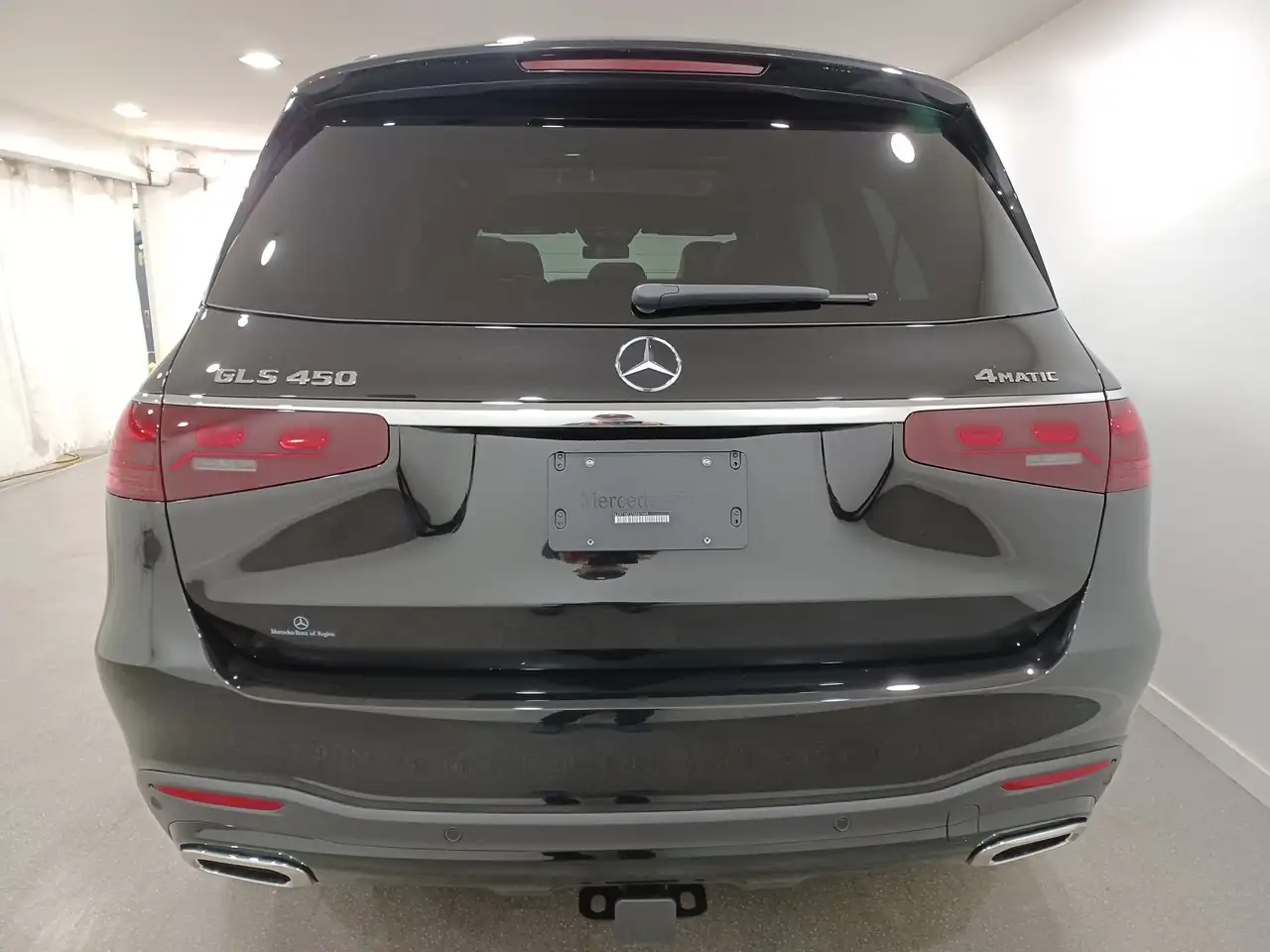 Mercedes-Benz GLS снимка Mercedes-Benz GLS