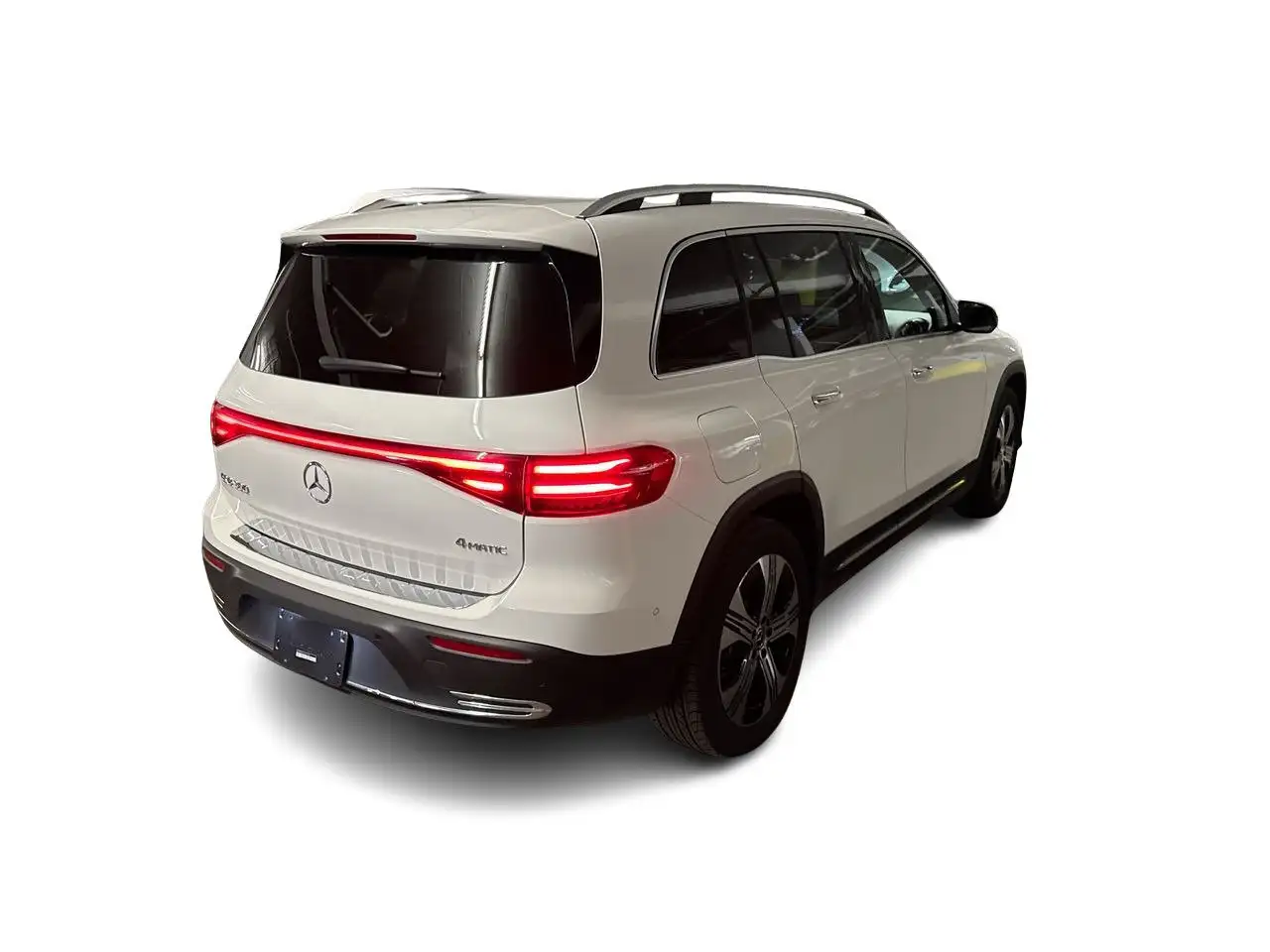 Mercedes-Benz EQB снимка Mercedes-Benz EQB