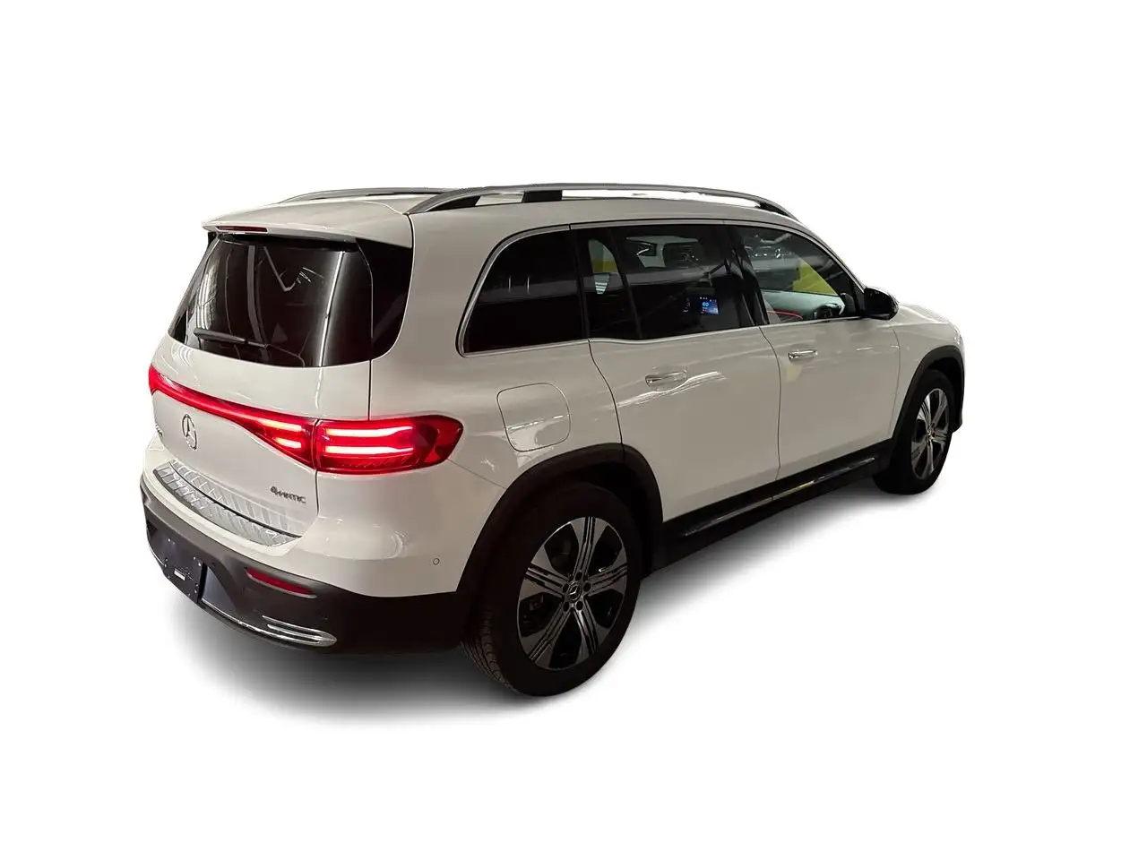 Mercedes-Benz EQB снимка Mercedes-Benz EQB