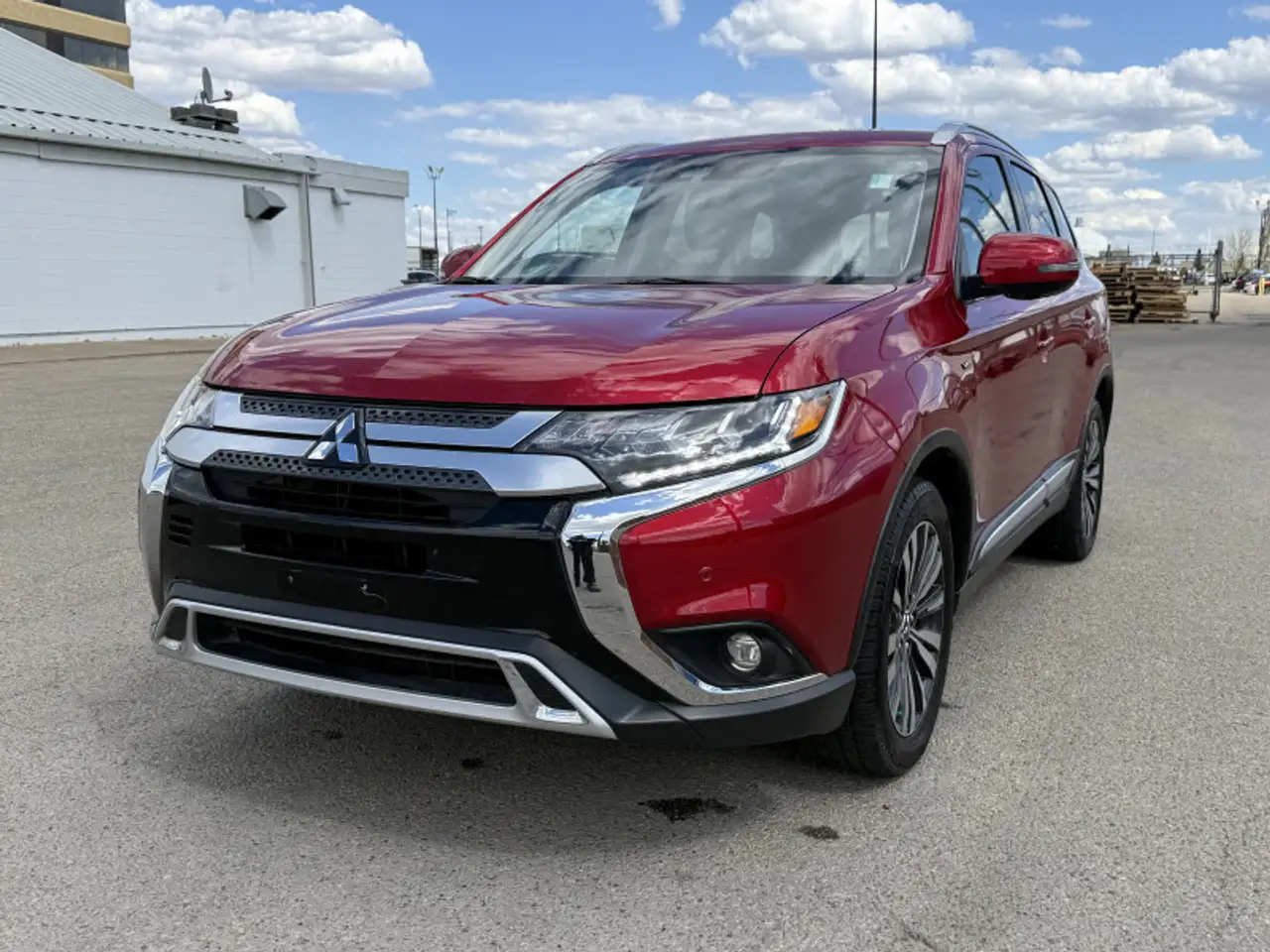 Mitsubishi Outlander снимка Mitsubishi Outlander