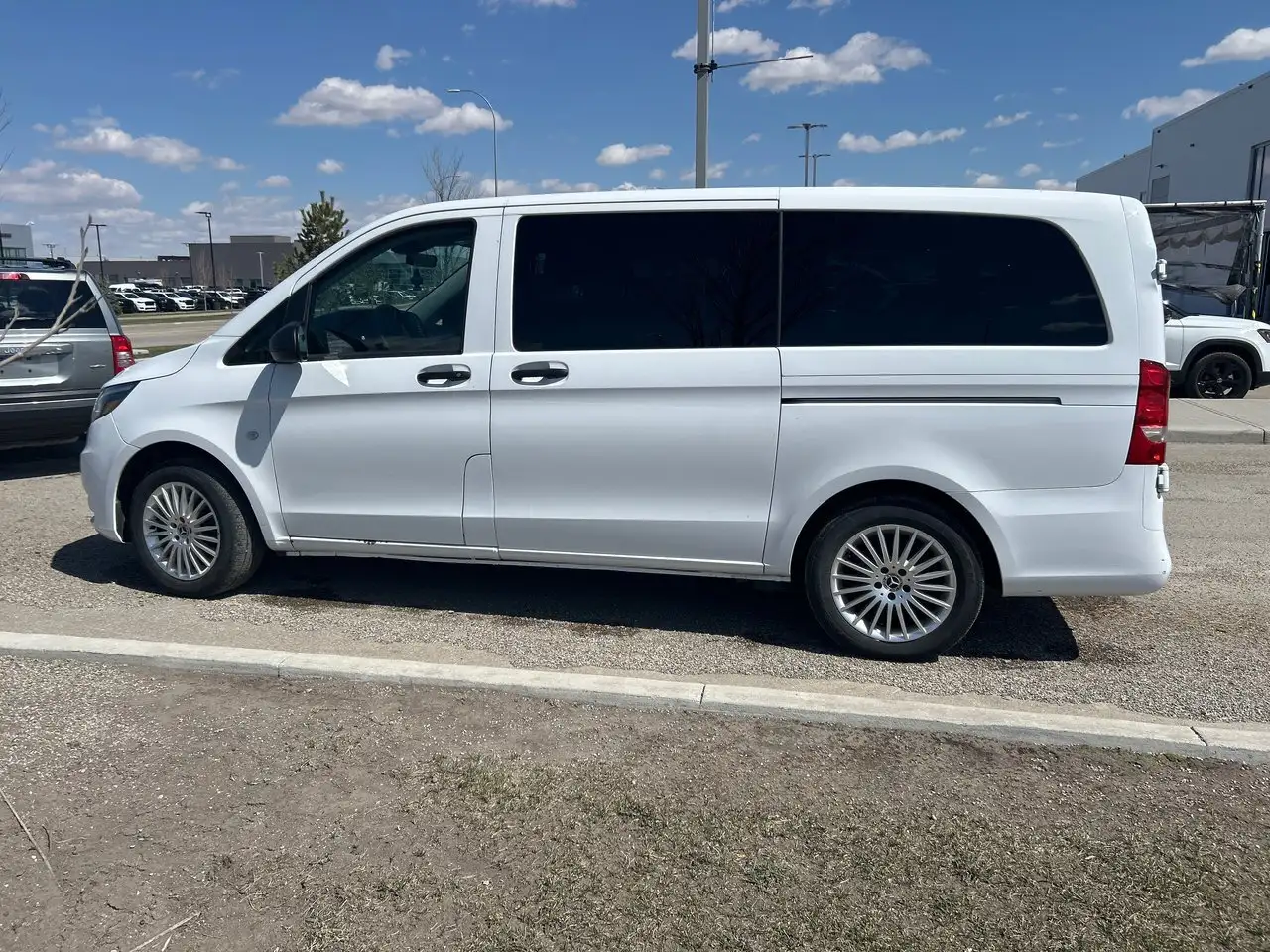 2019 Mercedes-Benz Metris Passenger Van
