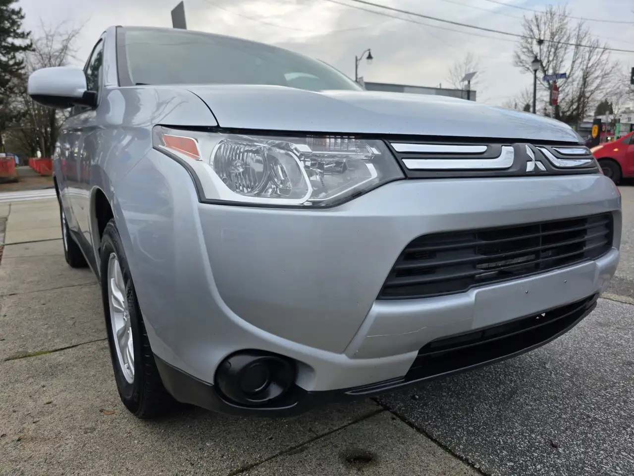 Mitsubishi Outlander снимка Mitsubishi Outlander