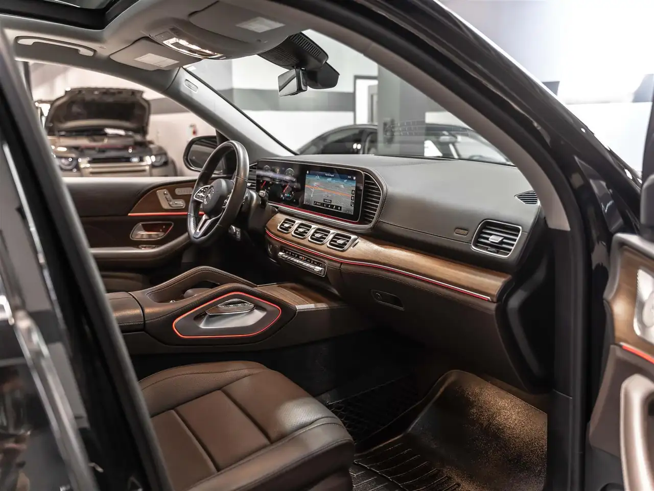 Mercedes-Benz GLS снимка Mercedes-Benz GLS