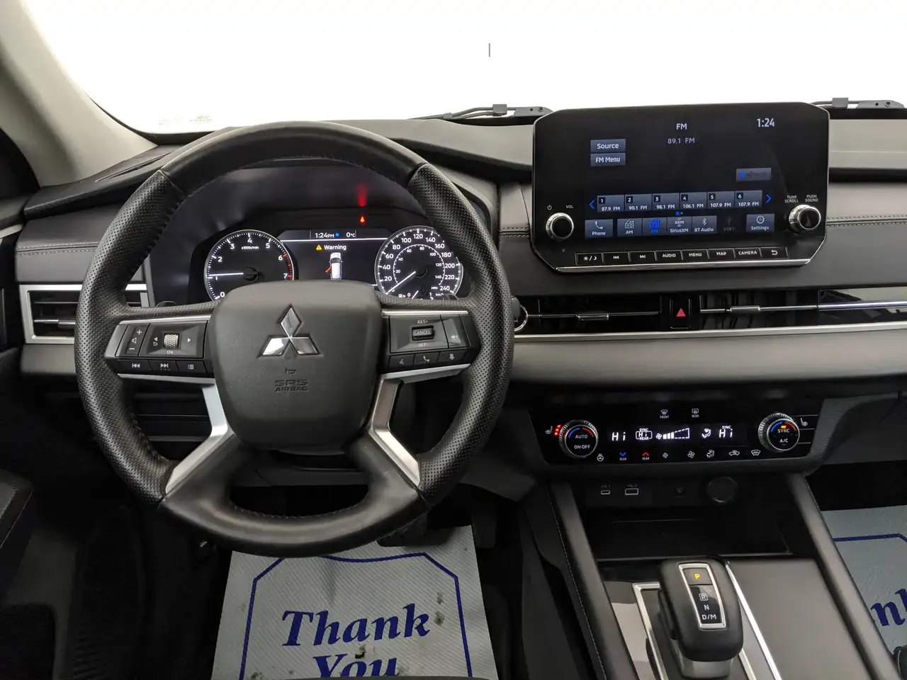 Mitsubishi Outlander photo Mitsubishi Outlander