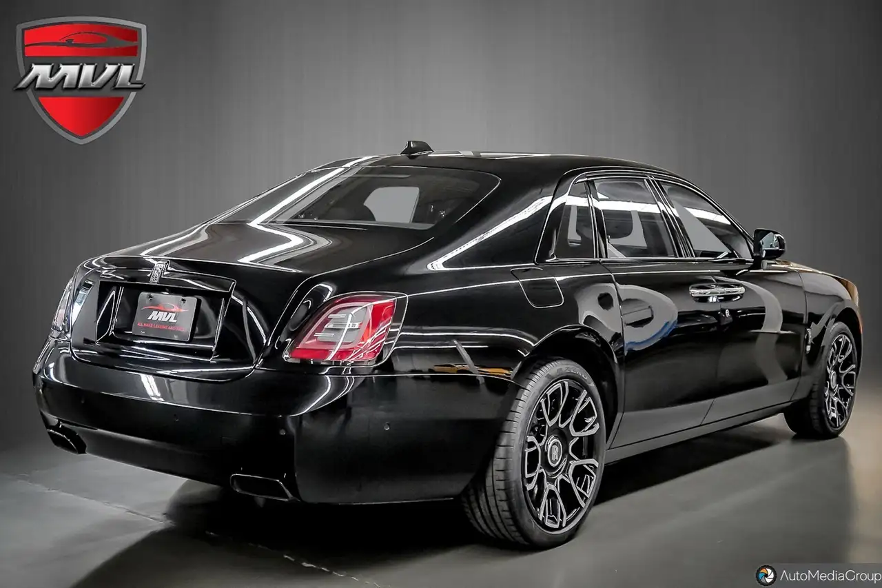 Rolls-Royce Ghost photo Rolls-Royce Ghost