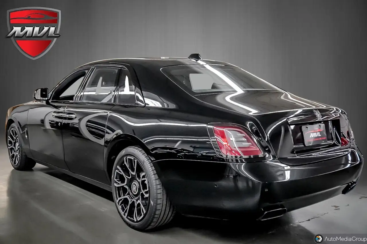 Rolls-Royce Ghost photo Rolls-Royce Ghost