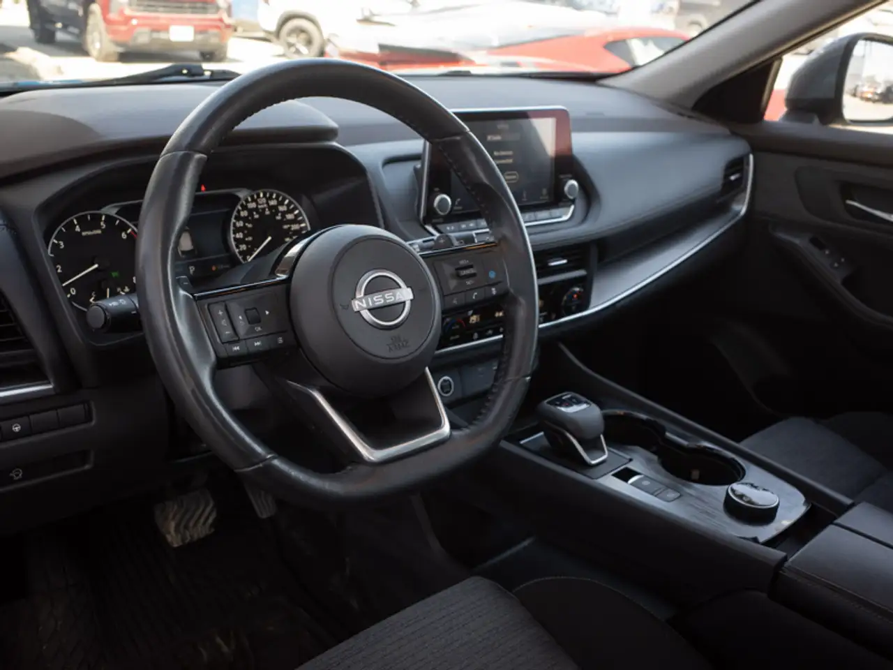 Nissan Rogue fotografie Nissan Rogue