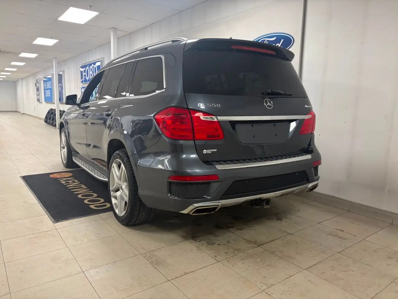Mercedes-Benz GL-Class fotografie Mercedes-Benz GL-Class