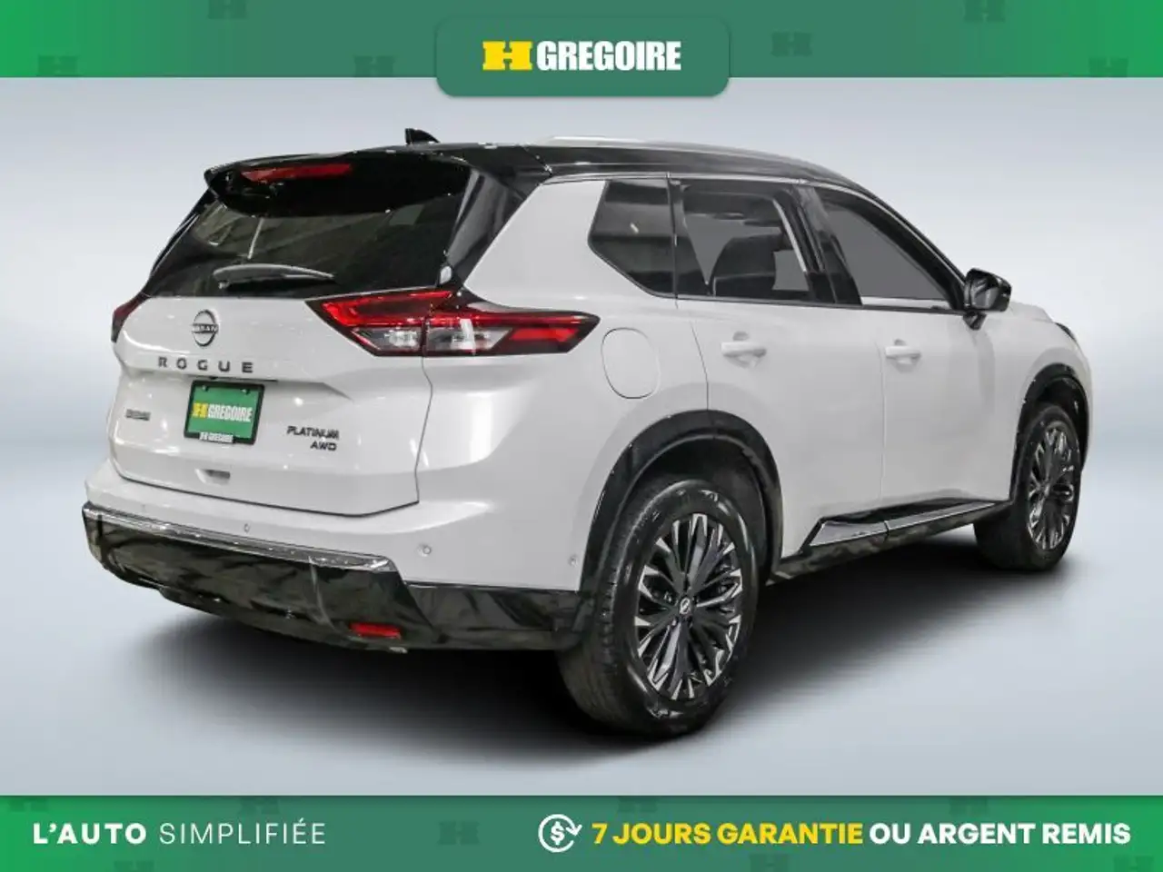 Nissan Rogue fotografie Nissan Rogue