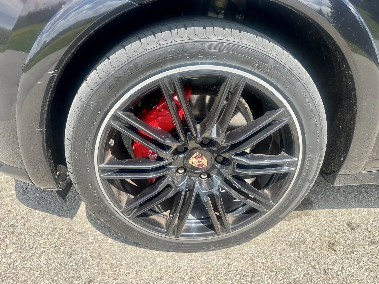 Porsche Cayenne снимка Porsche Cayenne