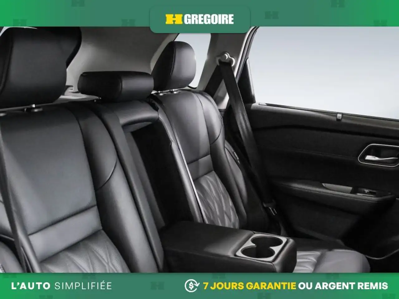Nissan Rogue fotografie Nissan Rogue