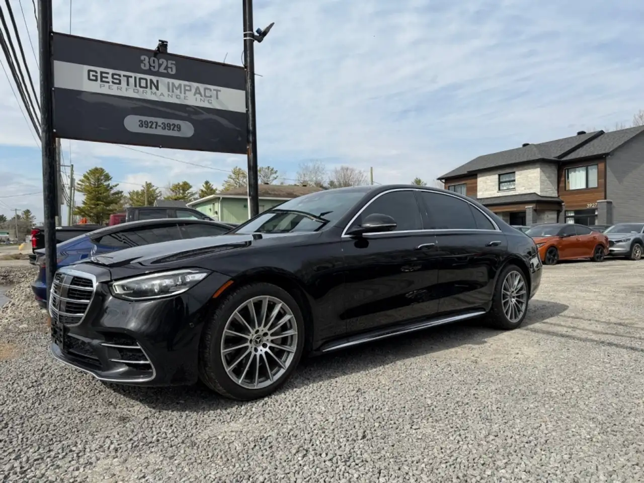 Mercedes-Benz S-Class снимка Mercedes-Benz S-Class