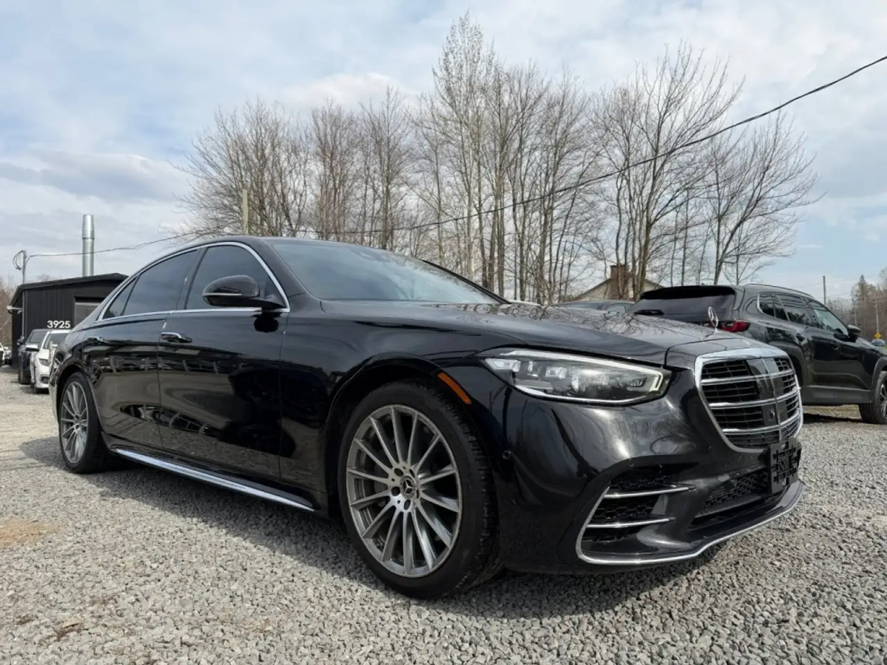 Mercedes-Benz S-Class снимка Mercedes-Benz S-Class