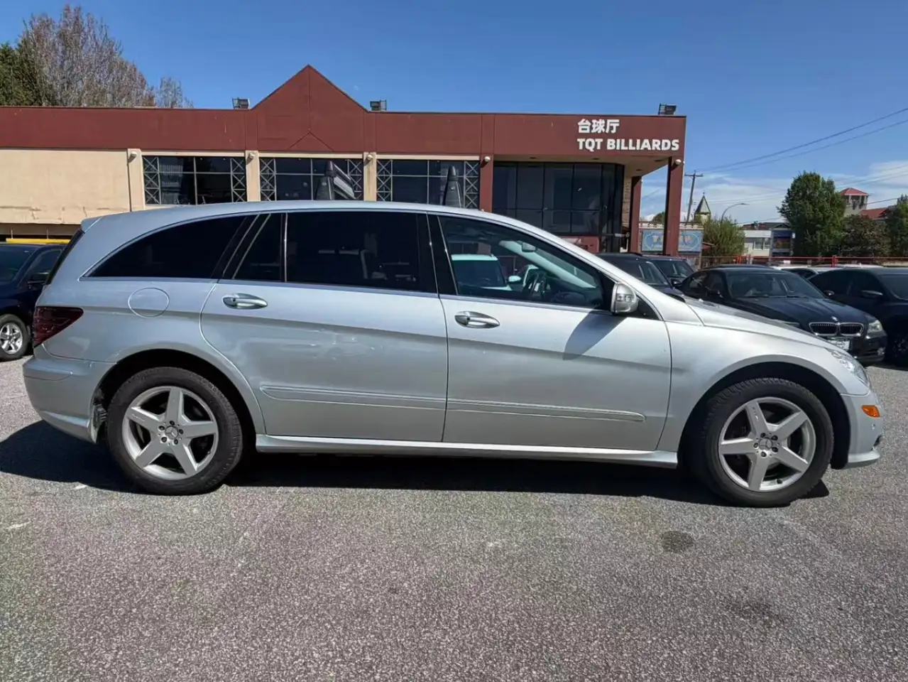 Mercedes-Benz R-Class снимка Mercedes-Benz R-Class