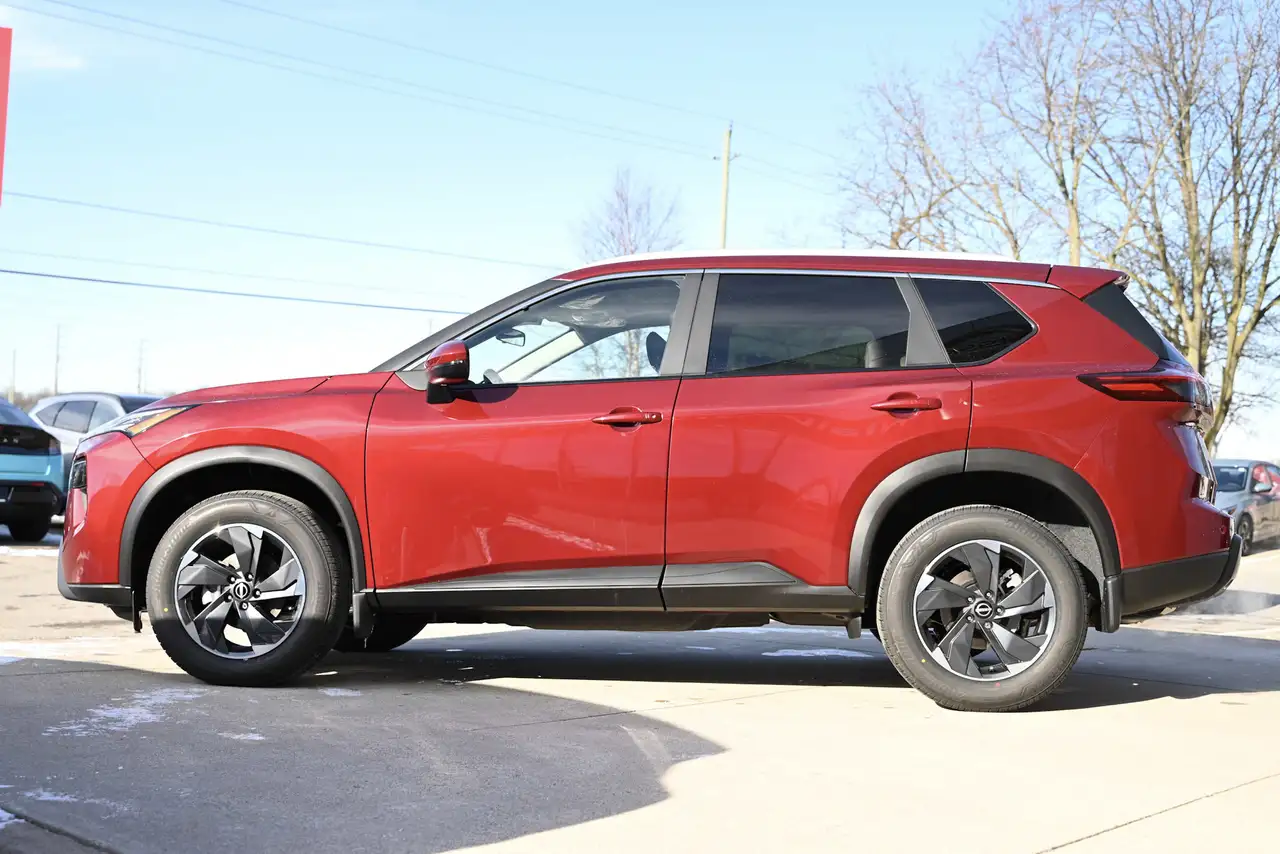 Nissan Rogue снимка Nissan Rogue