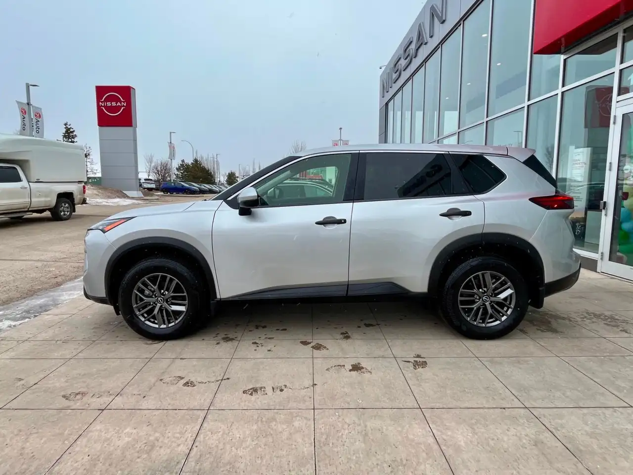 Nissan Rogue снимка Nissan Rogue