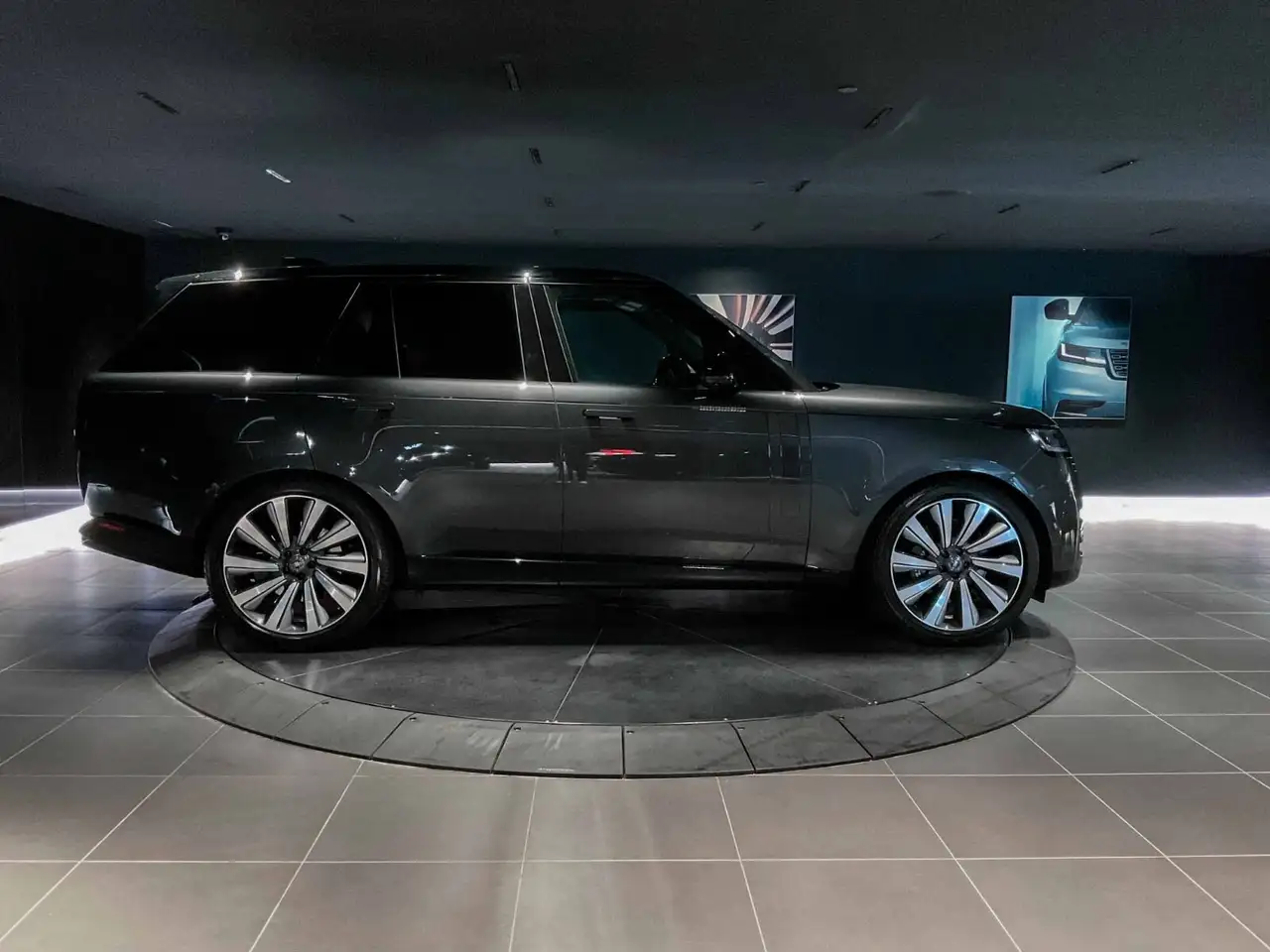 Land Rover Range Rover снимка Land Rover Range Rover