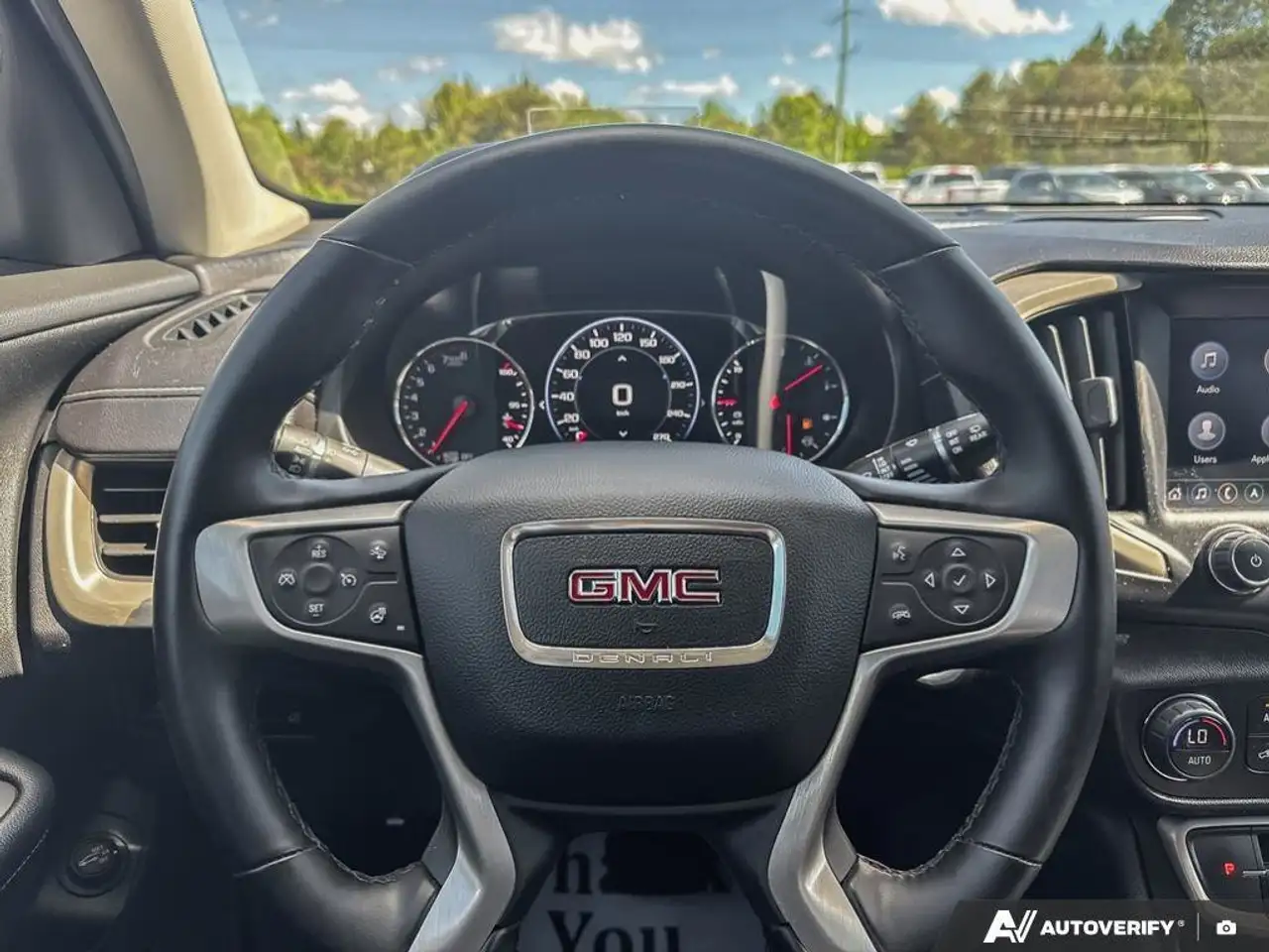 GMC Terrain photo GMC Terrain