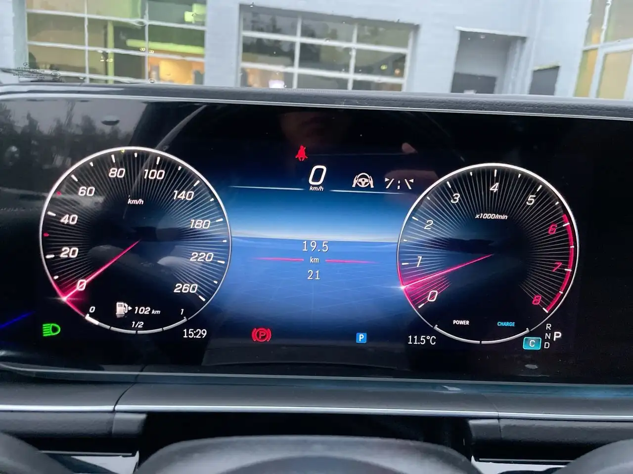 Mercedes-Benz GLS снимка Mercedes-Benz GLS