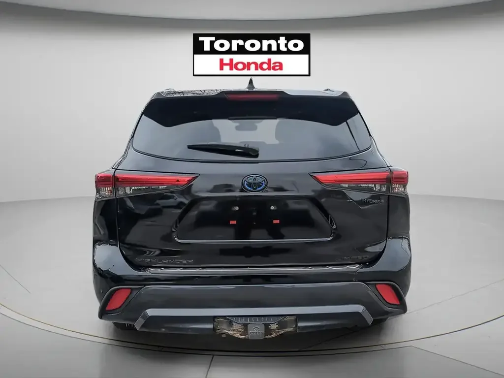 Toyota Highlander снимка Toyota Highlander