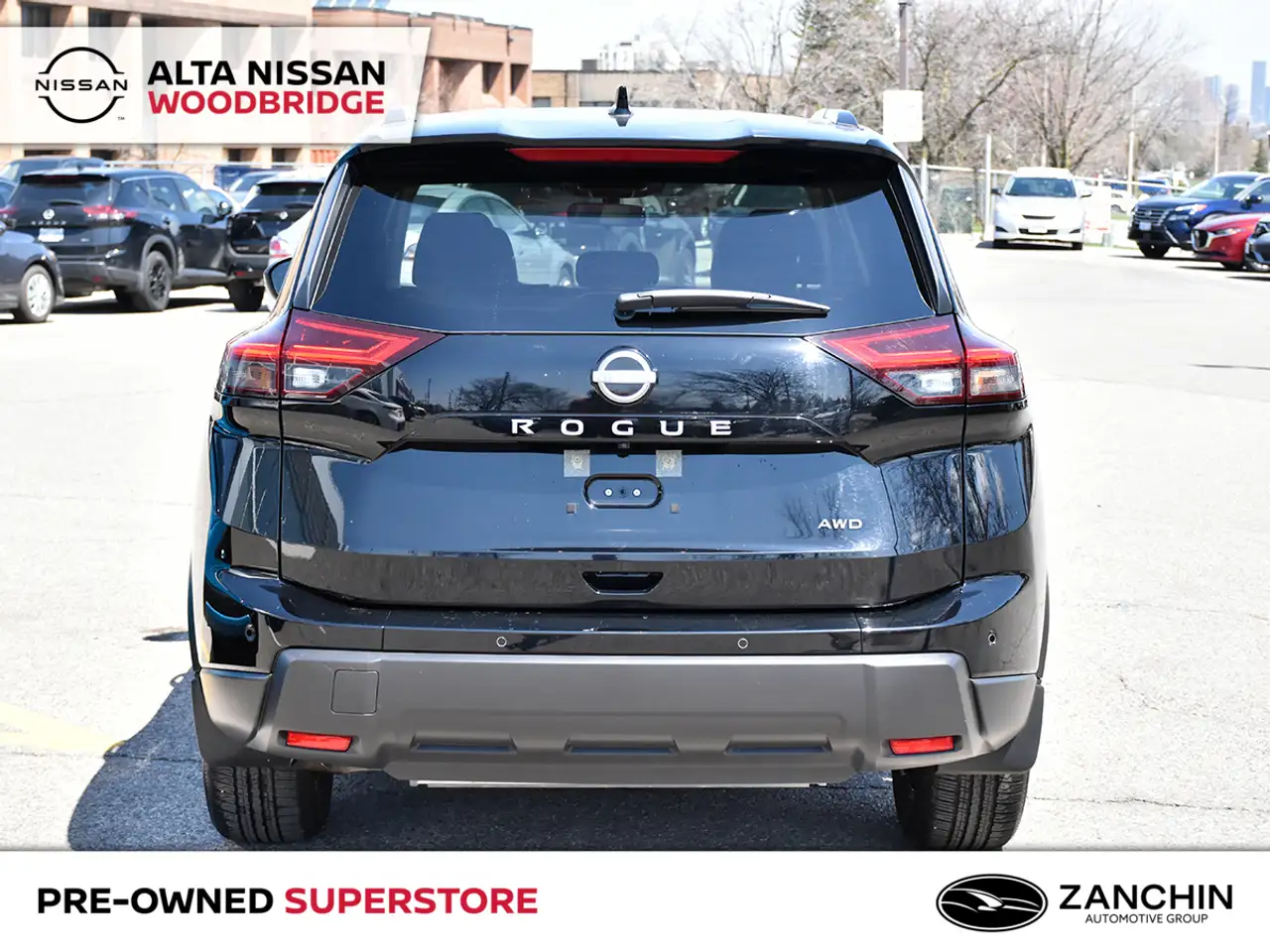 Nissan Rogue снимка Nissan Rogue