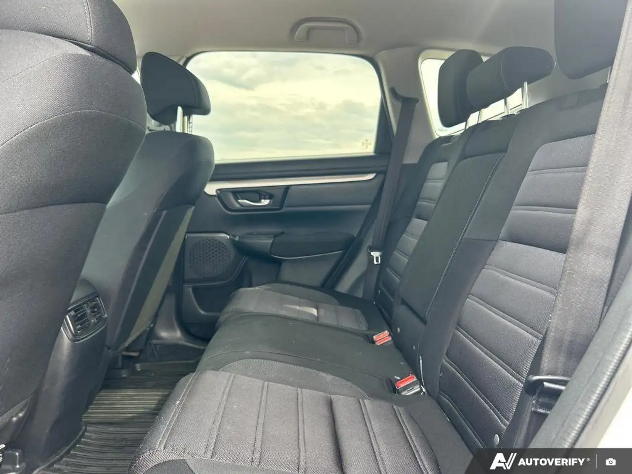 Honda CR-V снимка Honda CR-V