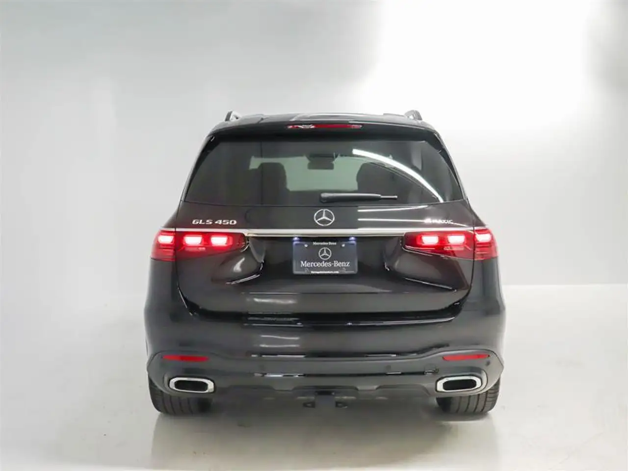 Mercedes-Benz GLS снимка Mercedes-Benz GLS