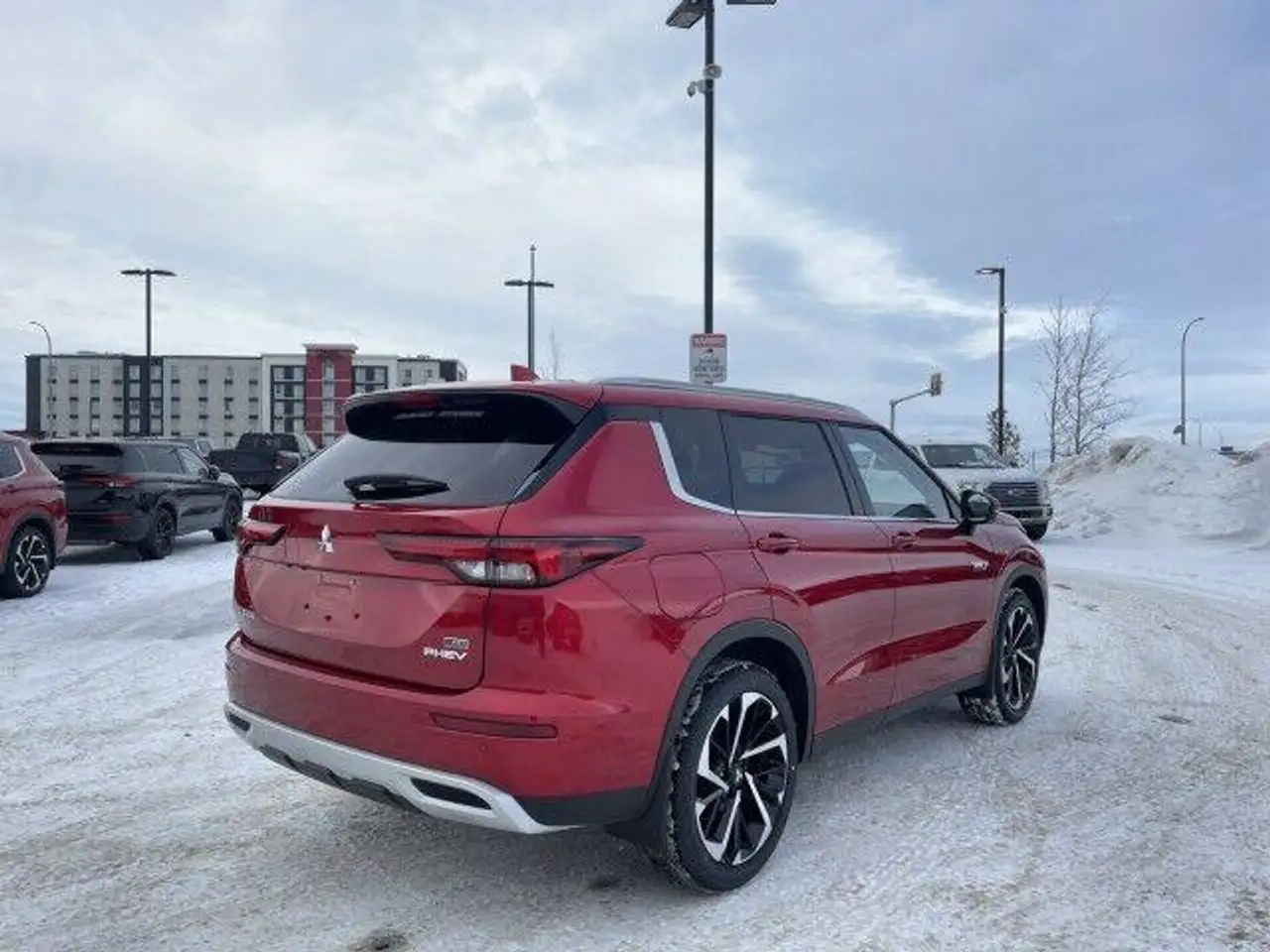 Mitsubishi Outlander снимка Mitsubishi Outlander