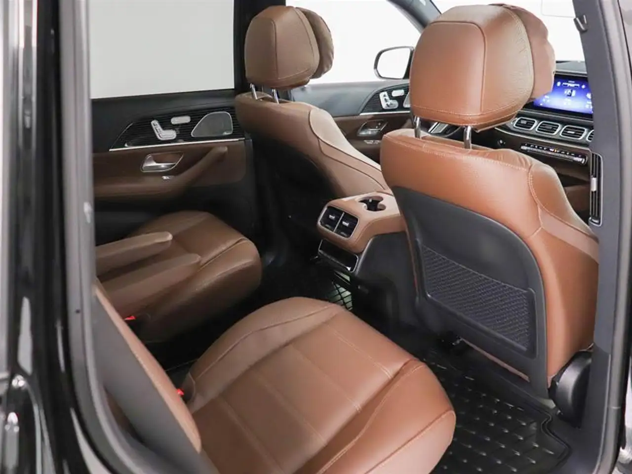 Mercedes-Benz GLS снимка Mercedes-Benz GLS
