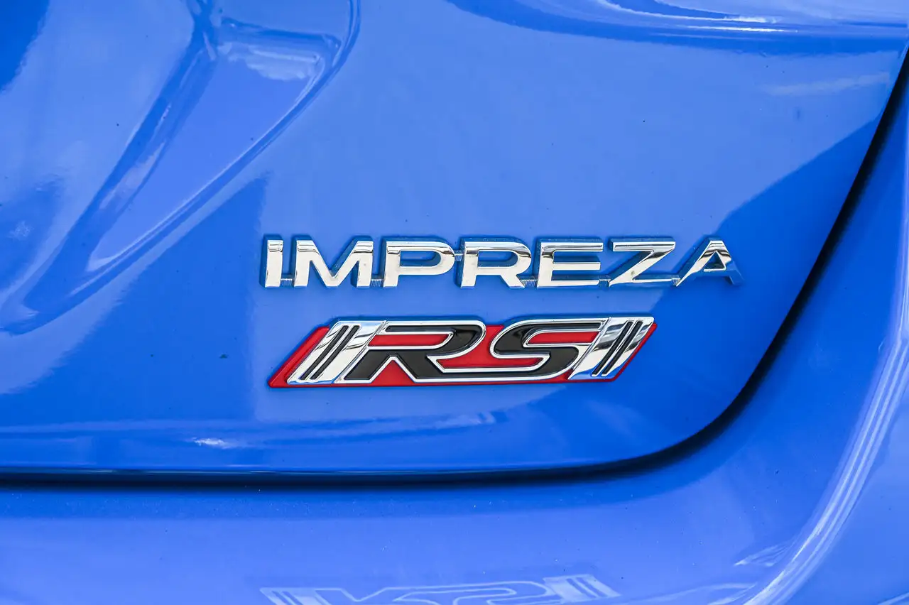 Subaru Impreza photo Subaru Impreza
