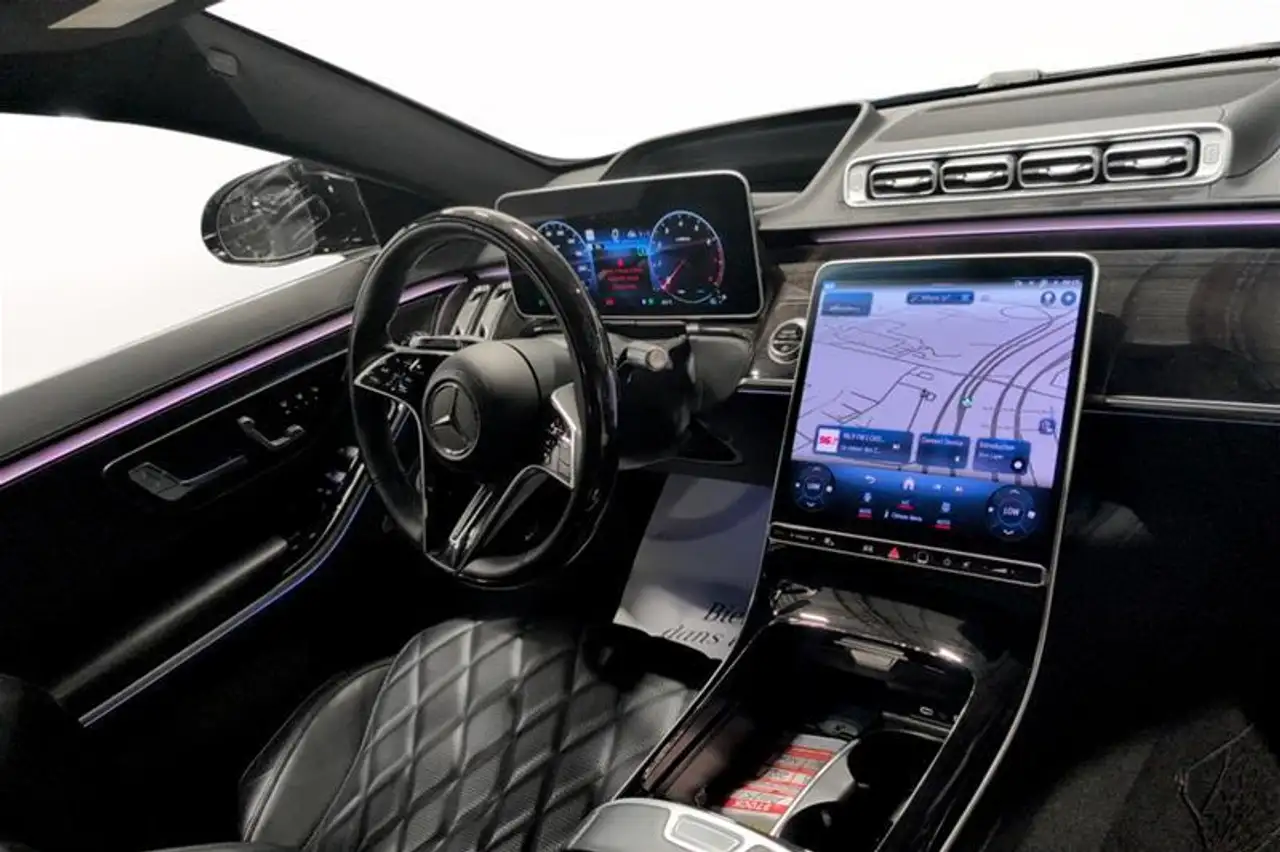 Mercedes-Benz S-Class снимка Mercedes-Benz S-Class