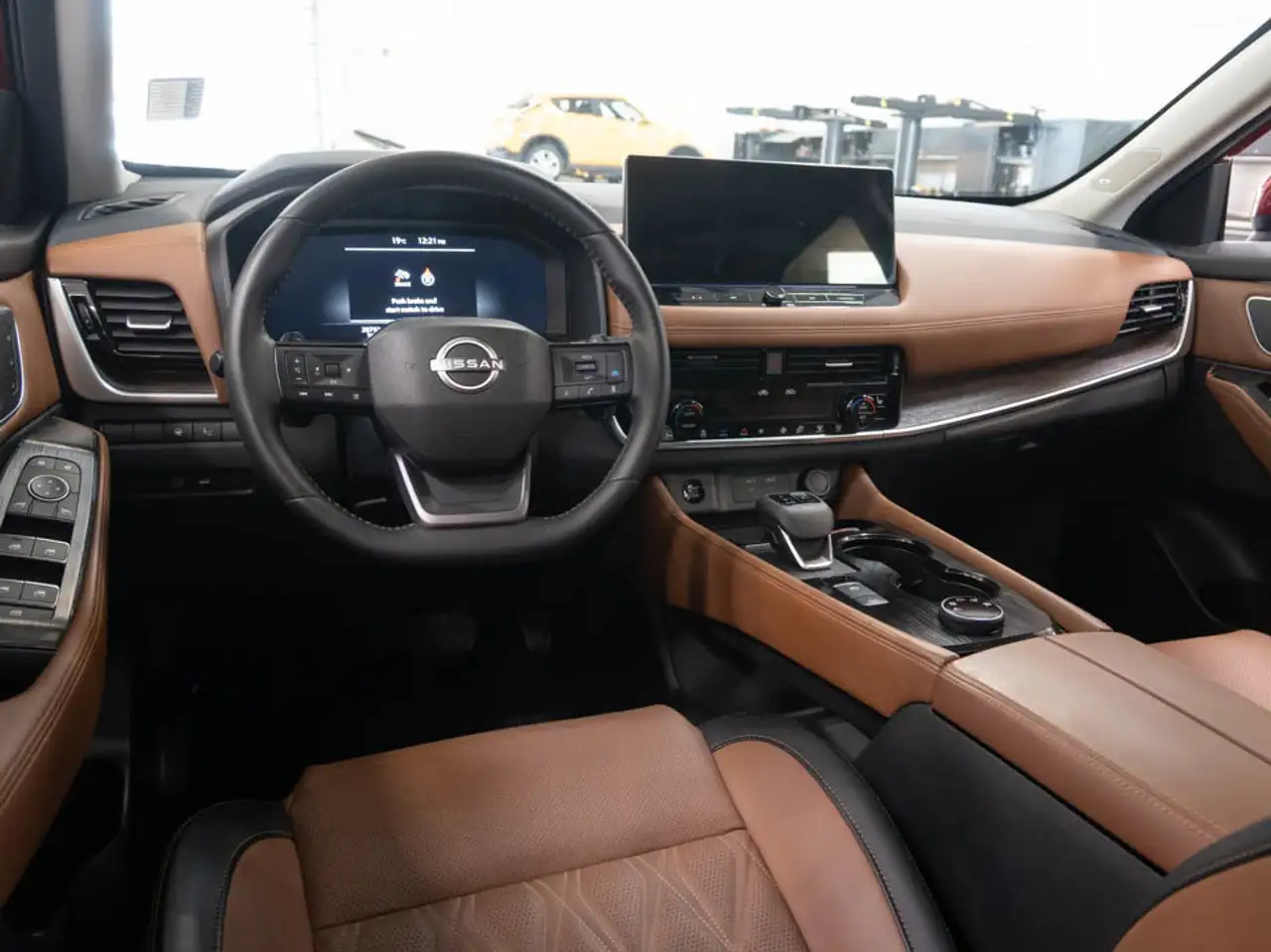 Nissan Rogue снимка Nissan Rogue