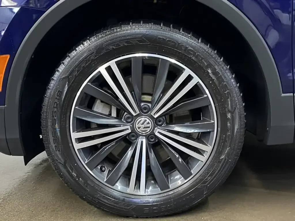 Volkswagen Tiguan снимка Volkswagen Tiguan