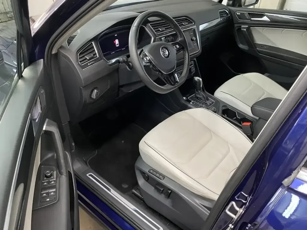 Volkswagen Tiguan снимка Volkswagen Tiguan